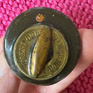 Chunky Resin Ring made With a Vintage ONLY LOANED FOR AMUSEMENT button - size 10